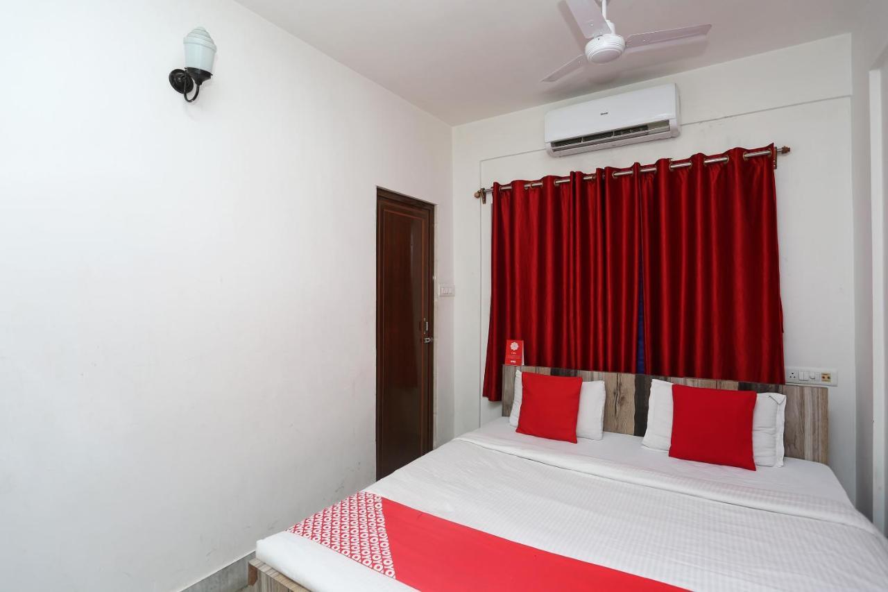 Oyo 11054 Amar Raj Guest House Kolkata Luaran gambar