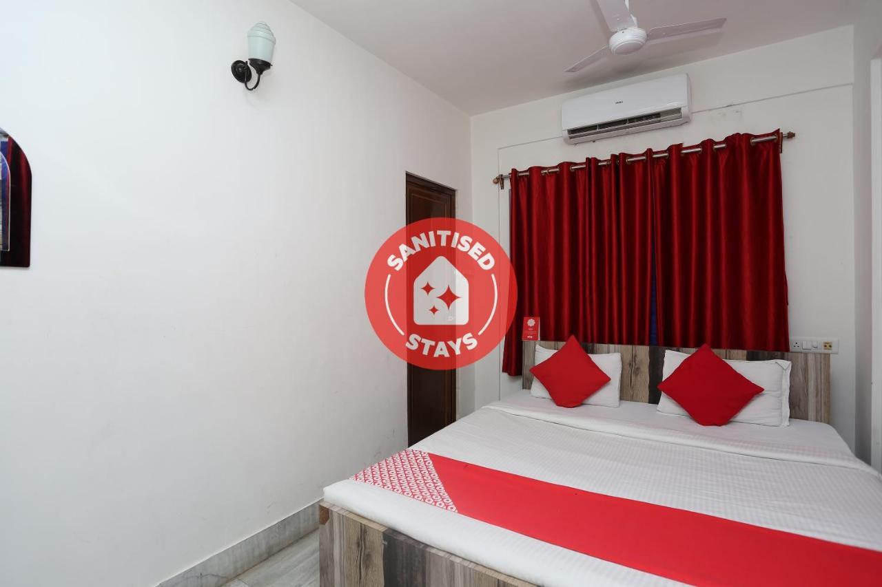 Oyo 11054 Amar Raj Guest House Kolkata Luaran gambar