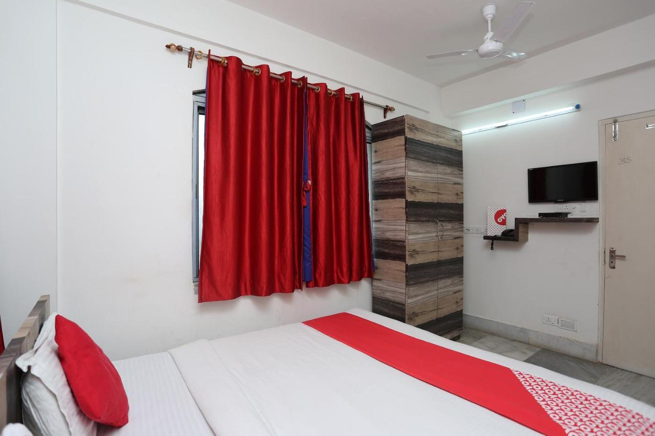 Oyo 11054 Amar Raj Guest House Kolkata Luaran gambar