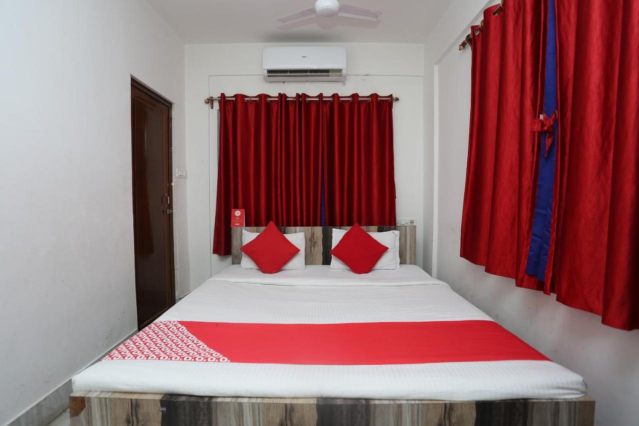 Oyo 11054 Amar Raj Guest House Kolkata Luaran gambar